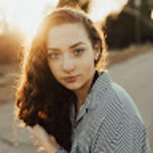 Meet your Posher, Evie